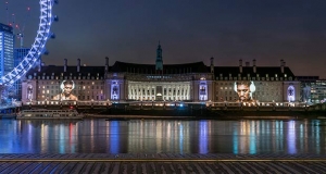 Projection mapping celebrates Anthony Joshua title fight