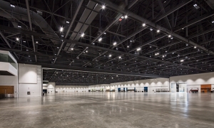 Meyer Sound’s overhead self-powered exhibit hall system