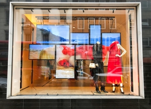 Stella McCartney adopts LG digital signage mosaics